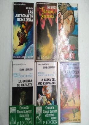 6 libros de Acervo,ciencia ficción, SHAW- las astronaves de madera ,BROOKS- los vastagos de Shannara, ALDUNATE molino de sangre, DONALDSON. La guerra de Illearth, la ruina del amo execrable,, McCAFFREY el amanecer del dragon