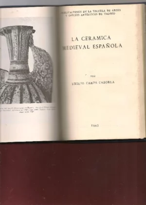 ALMELA MENGOT. Los abanicos en Valencia, PEREZ BUENO. Los vidrios en España, LAFUENTE FERRARI la tapiceria en España, GOMEZ MORENO la policromia en la escultura española, CAMPS CAZORLA la ceramica medieval española, CAVESTANY el arte industrial en los jug