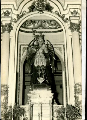FOTOGRAFIA ORIGINAL ( al dorso LIRIA IMAGEN DE SAN MIGUEL) AÑOS 60 , 9x14 cm